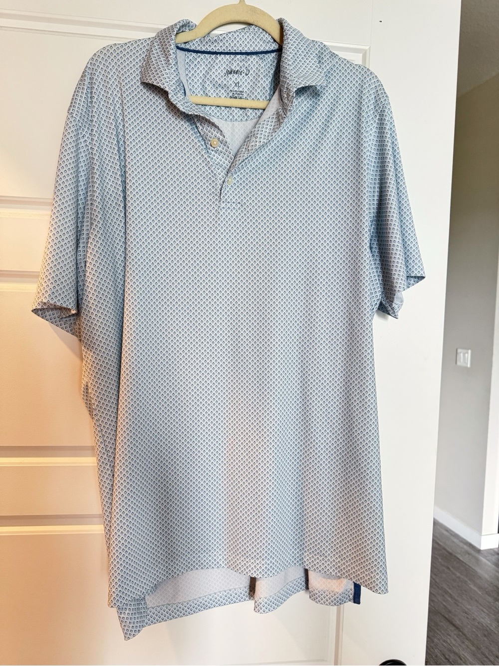 4x Men's johnnie-O Polo Golf Shirts - XL (not worn) - Picture 2 of 5